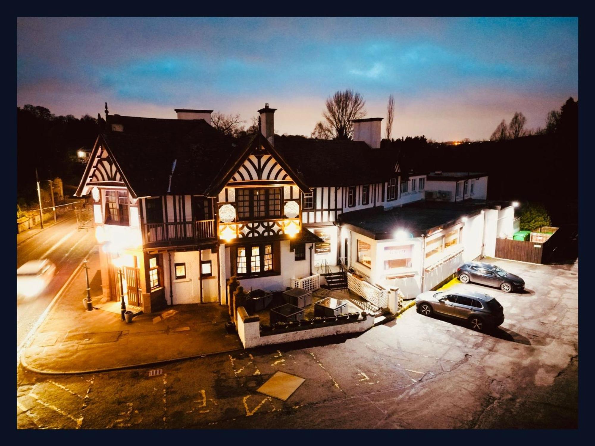 The Popinjay Hotel Larkhall  Exterior photo